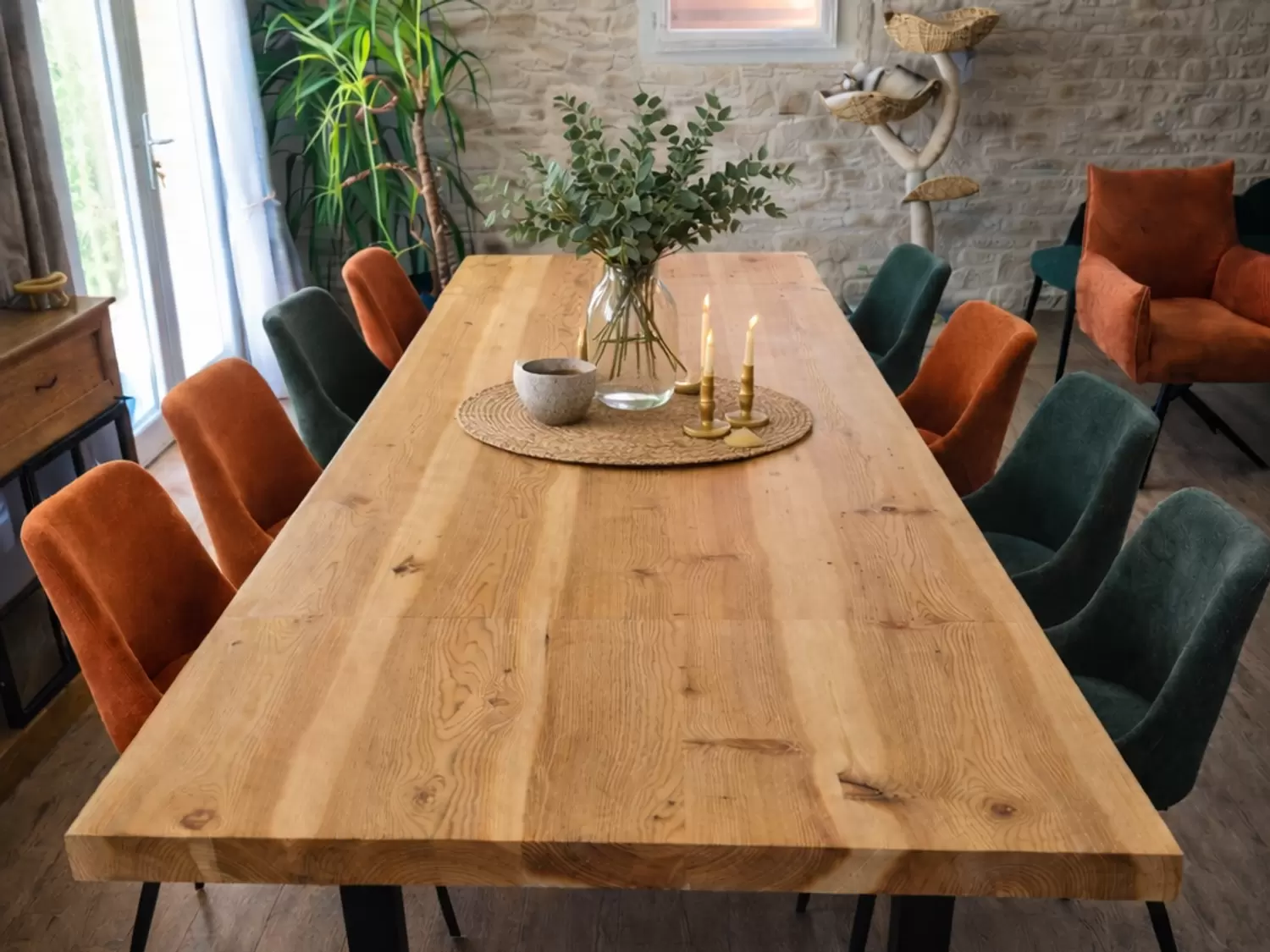 Table en cèdre massif à rallonges — Pernes-les-Fontaines (84)