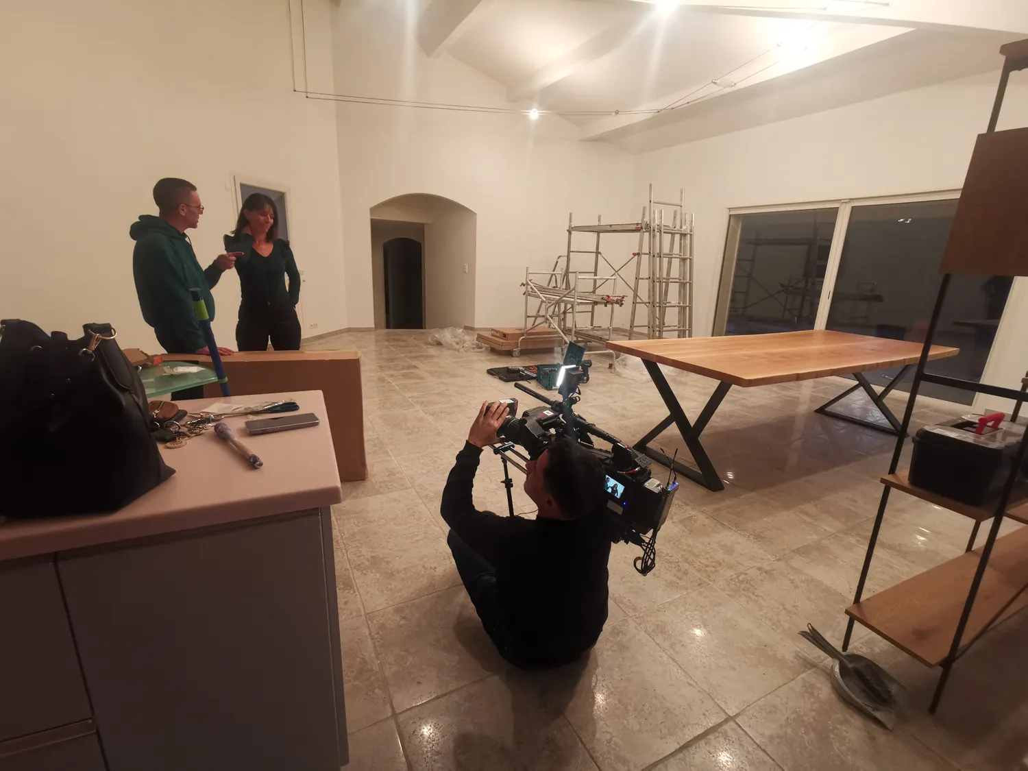 Table live edge en chêne massif — Montpellier (34)